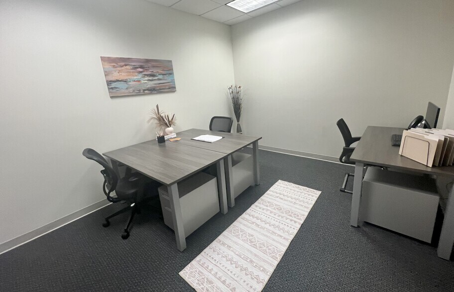 More Photos Of 101 NE 3rd Ave, Fort Lauderdale Coworking Space