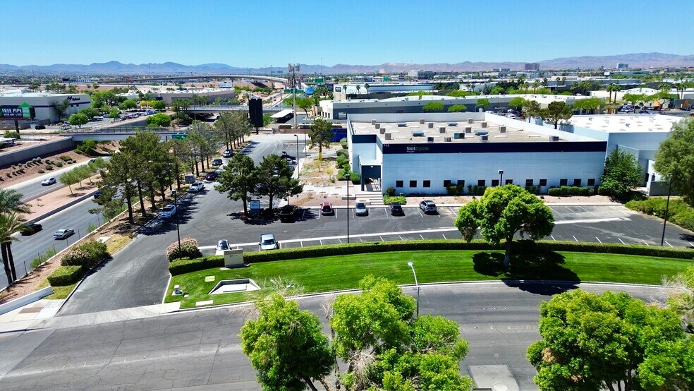 More Photos Of 751 Grier Dr, Las Vegas Warehouse For Lease