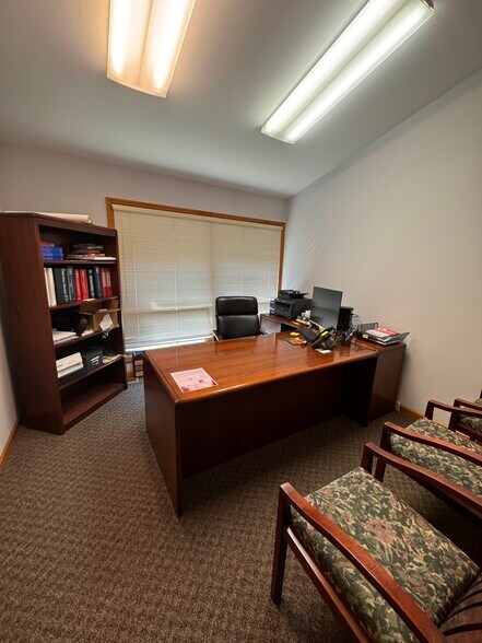 More Photos Of 12774 Boenker Ln, Bridgeton Medical For Sale