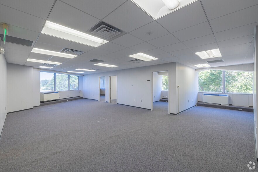 More Photos Of 2301 Napa Vallejo Hwy, Napa Land For Lease