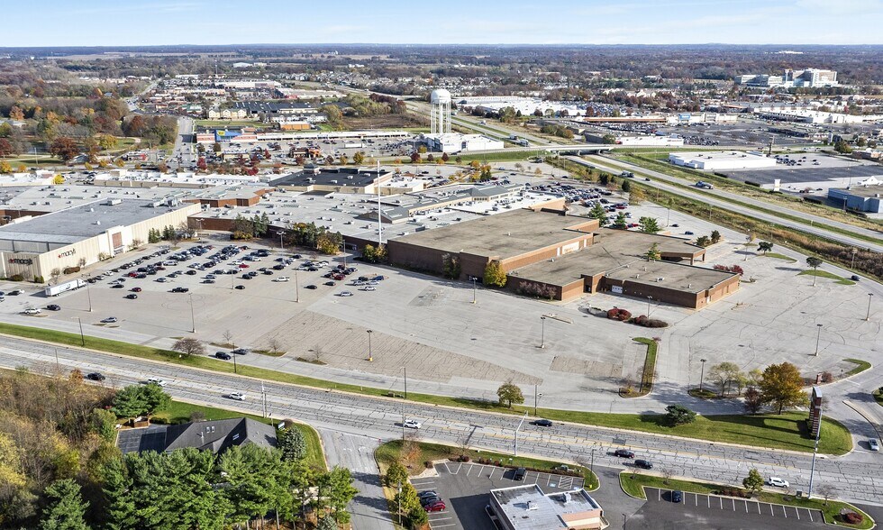 More Photos Of 6501 Grape Rd, Mishawaka General Retail For Sale