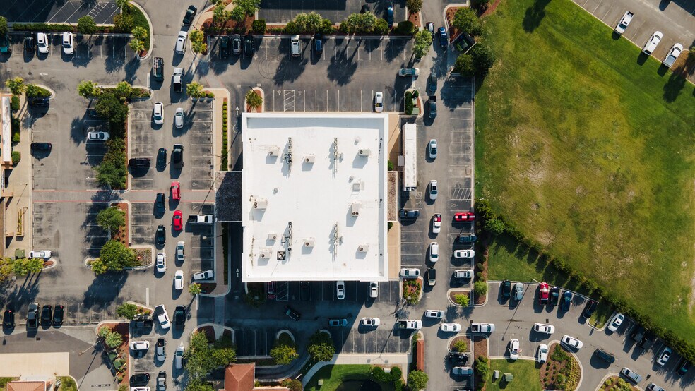 More Photos Of 509 Olde Waterford Way, Leland Office For Lease