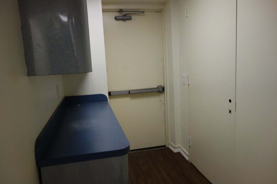 More Photos Of 6433 98th St, Rego Park Healthcare For Lease