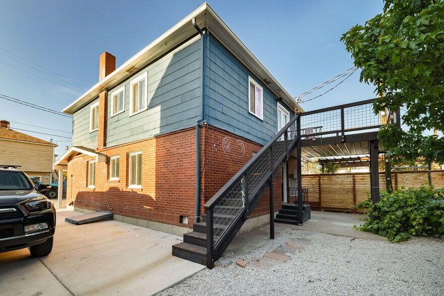 More Photos Of 251 E Arroyo St, Reno Apartments For Sale