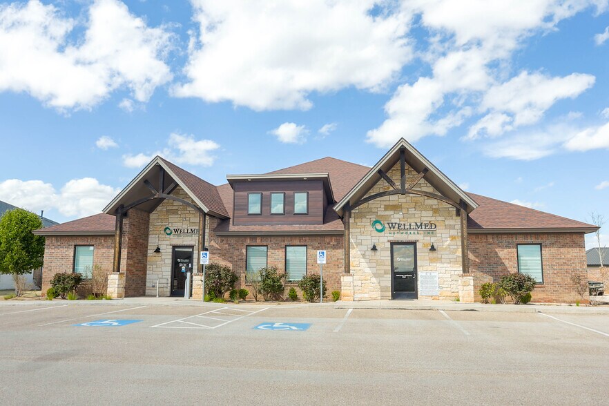 Primary Photo Of 5004 122nd St, Lubbock Office Residential For Sale