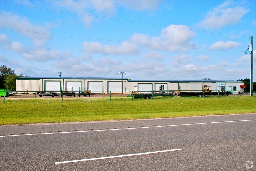 More Photos Of 3838 S Hwy 287, Waxahachie Auto Repair For Sale