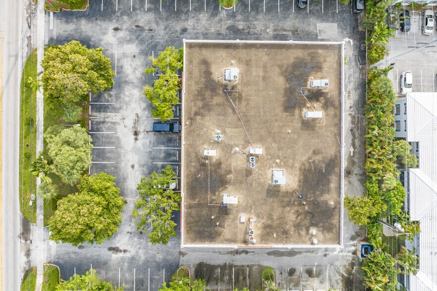 More Photos Of 572 E McNab Rd, Pompano Beach Medical For Lease