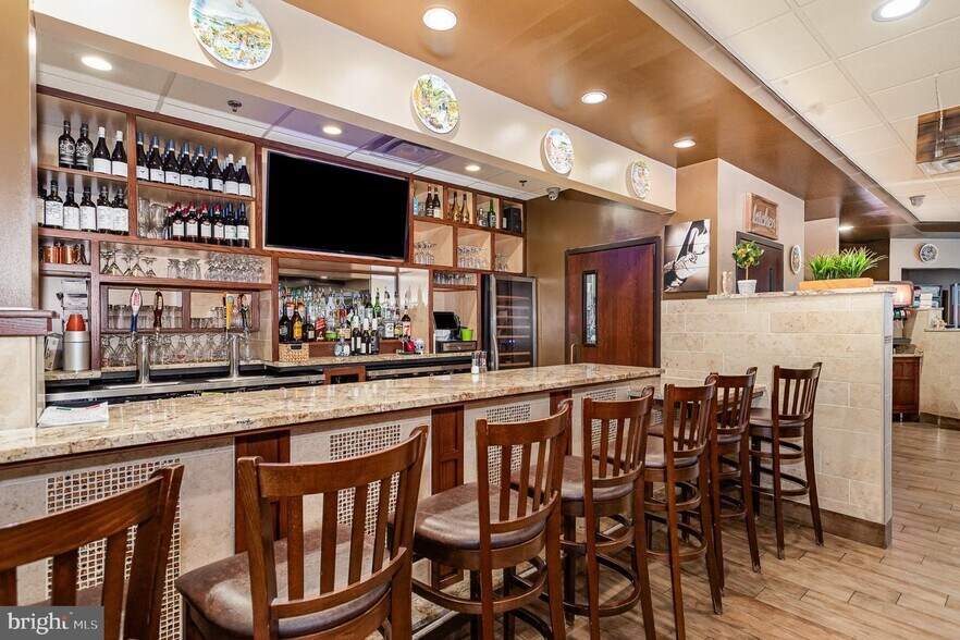 More Photos Of 132 W Main St, Westminster Restaurant For Sale