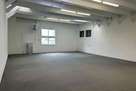 More Photos Of 90 Welsh St, San Francisco Warehouse For Lease