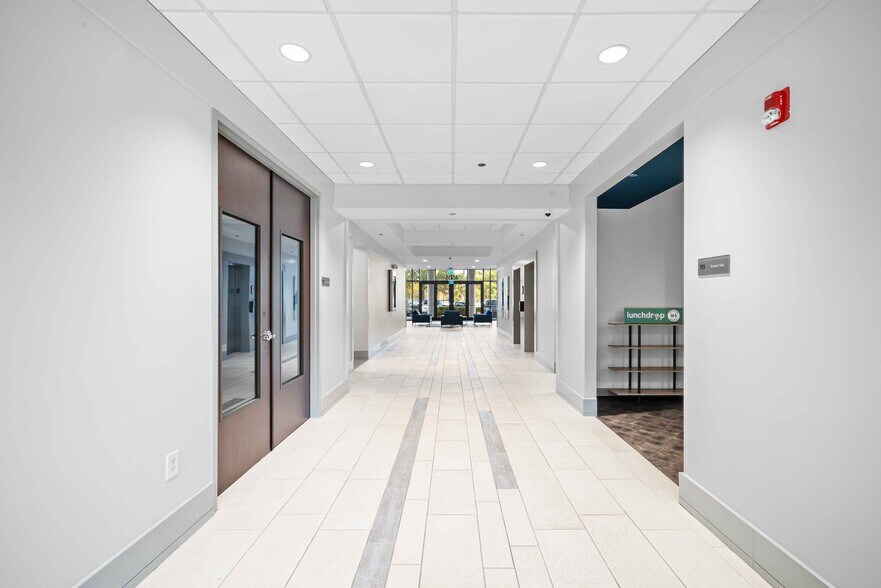 More Photos Of 4515 Falls of Neuse Rd, Raleigh Unknown For Lease