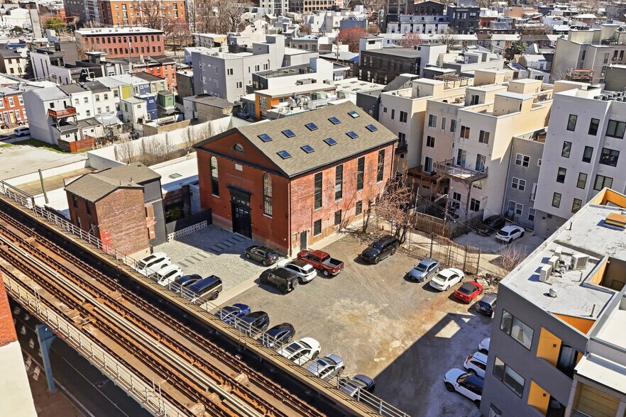 More Photos Of 1523 N Front St, Philadelphia Office For Lease