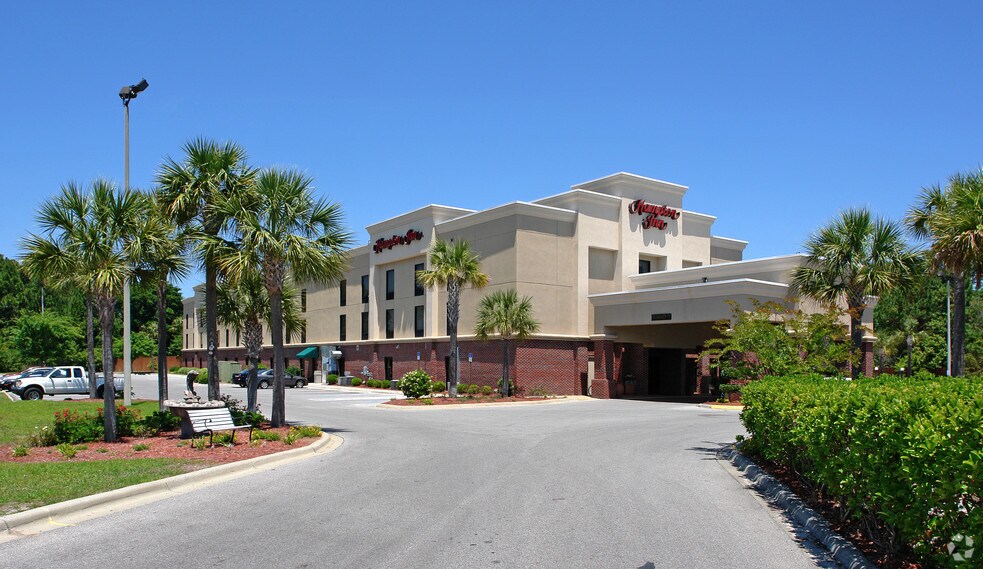 More Photos Of 2909 Thomas Dr, Panama City Beach Hospitality For Sale