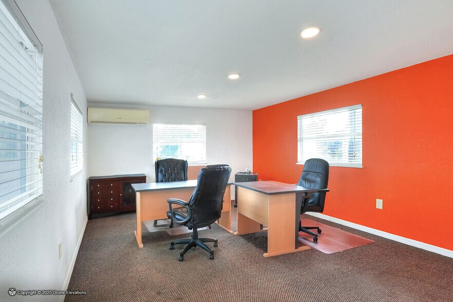 More Photos Of 1517 US 17, Eagle Lake Warehouse For Lease