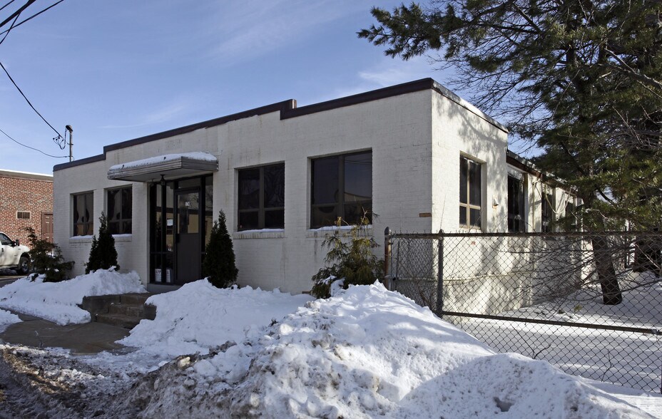 More Photos Of 174 Georgia Ave, Providence Manufacturing For Sale