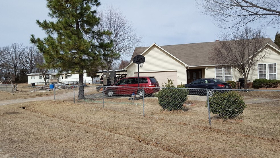 More Photos Of 36494 Old Highway 270, Wewoka Hotel For Sale