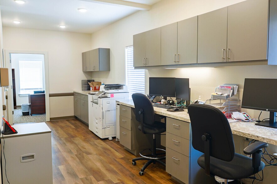 More Photos Of 5004 122nd St, Lubbock Office Residential For Lease