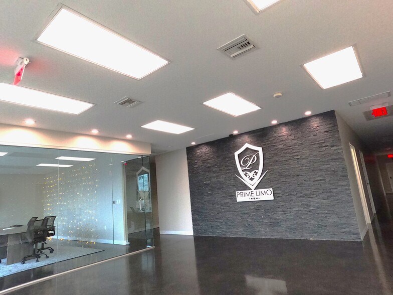 More Photos Of 2230 Joe Field Rd, Dallas Office For Lease