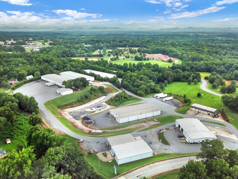 Primary Photo Of 241 Vance St, Forest City Unknown For Lease