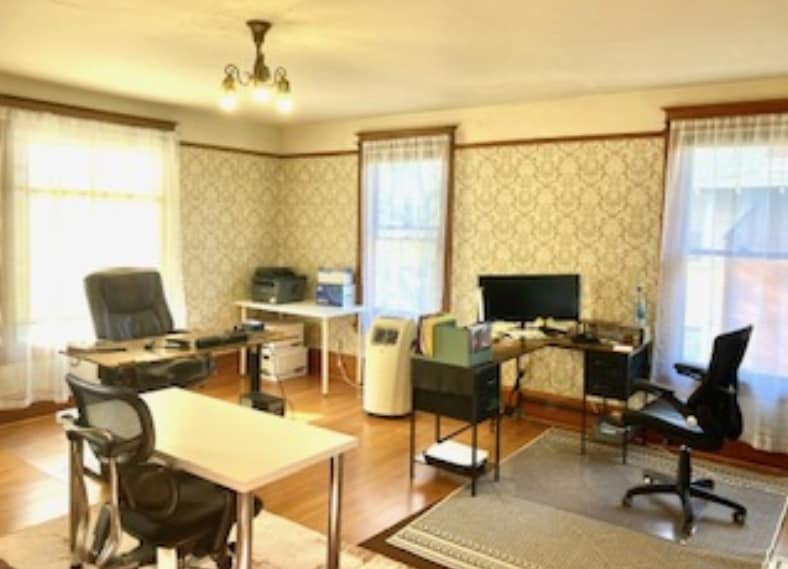 More Photos Of 310 W 11th St, Vancouver Loft Creative Space For Lease