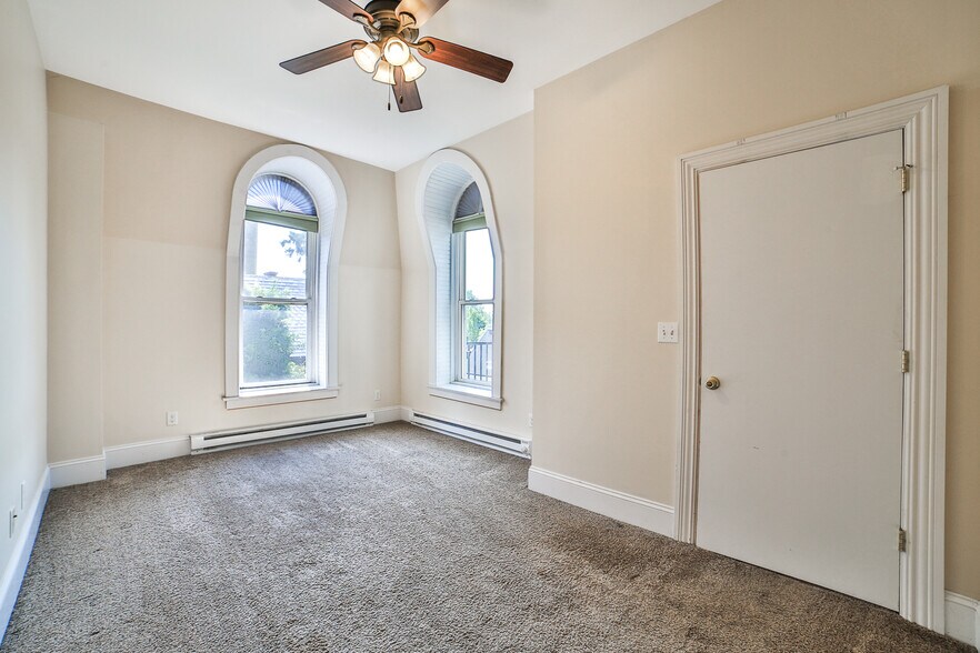 More Photos Of 176 North St, Buffalo Apartments For Sale