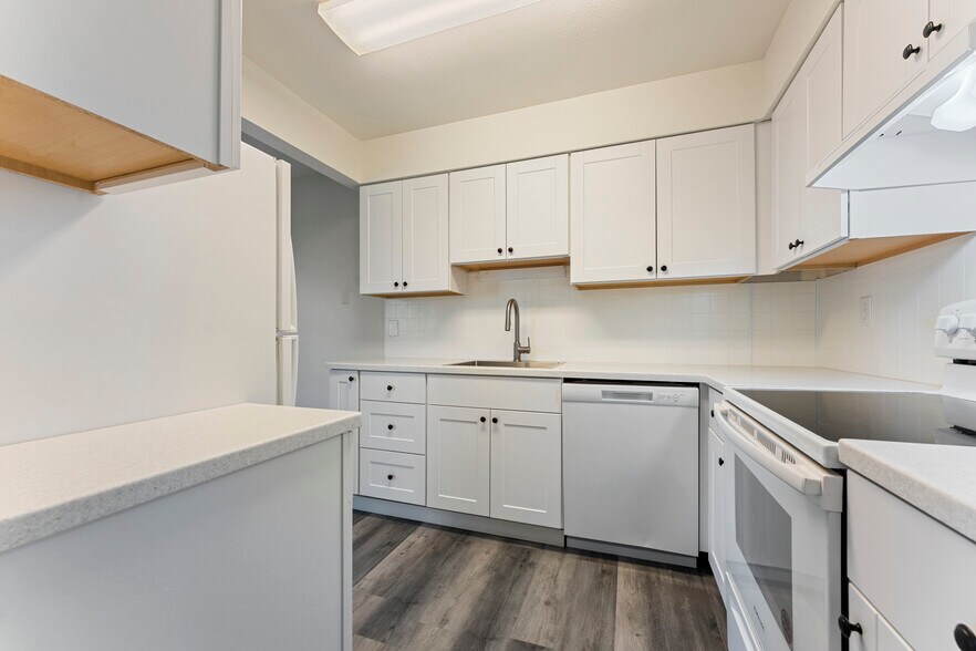 More Photos Of 2275 NE Division St, Gresham Apartments For Sale