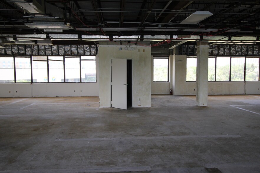 More Photos Of 1111 S Orange Ave, Orlando Medical For Lease