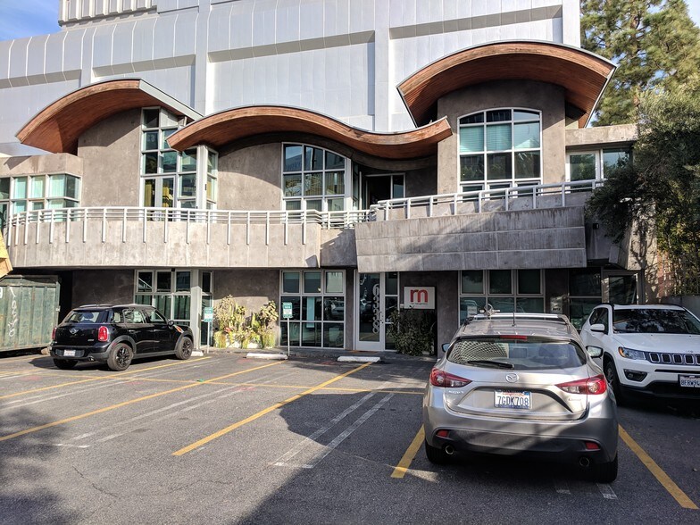 More Photos Of 6334-6340 Wilshire Blvd, Los Angeles Loft Creative Space For Lease