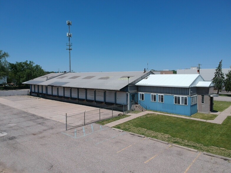 More Photos Of 2655 Buchanan Ave SW, Grand Rapids Truck Terminal For Lease