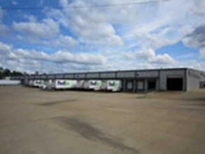 More Photos Of 2938 Brown Rd, Marshall Warehouse For Lease