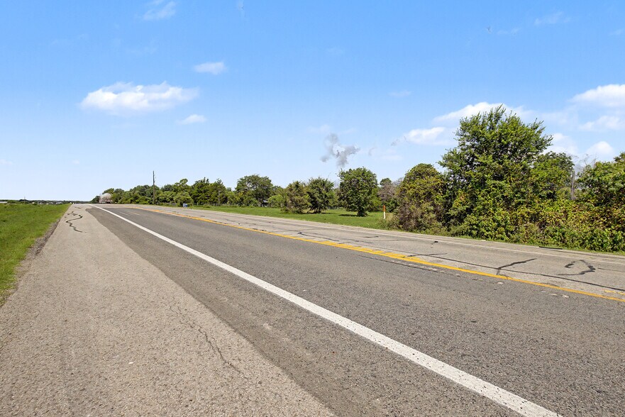More Photos Of 14610 TX-21, North Zulch Land For Sale