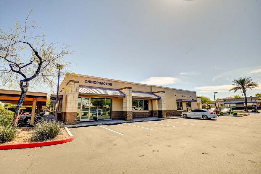 More Photos Of 15288 W Brookside Ln, Surprise Office For Lease