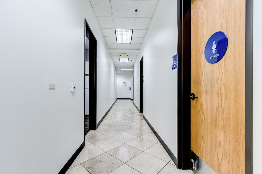 More Photos Of 17528-17588 E Rowland St, City Of Industry Light Distribution For Lease