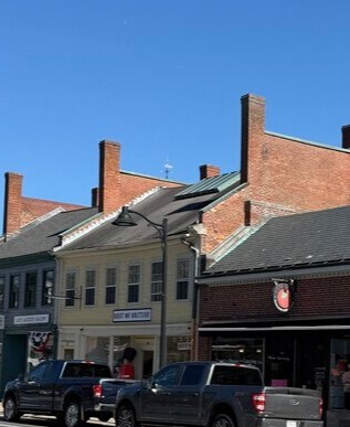 More Photos Of 27 Main St, Concord Storefront Retail Office For Lease