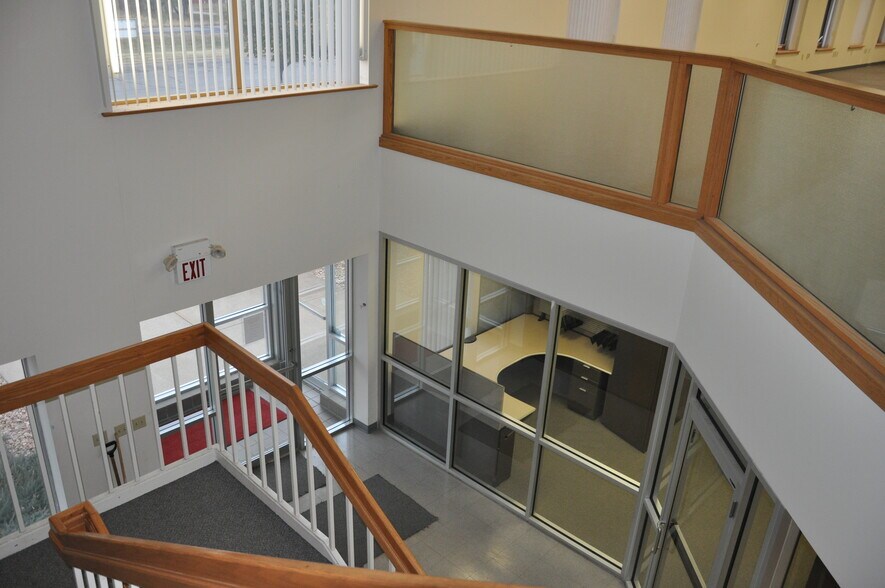 More Photos Of 1324-1330 Edmonson Ave NE, Monticello Manufacturing For Lease