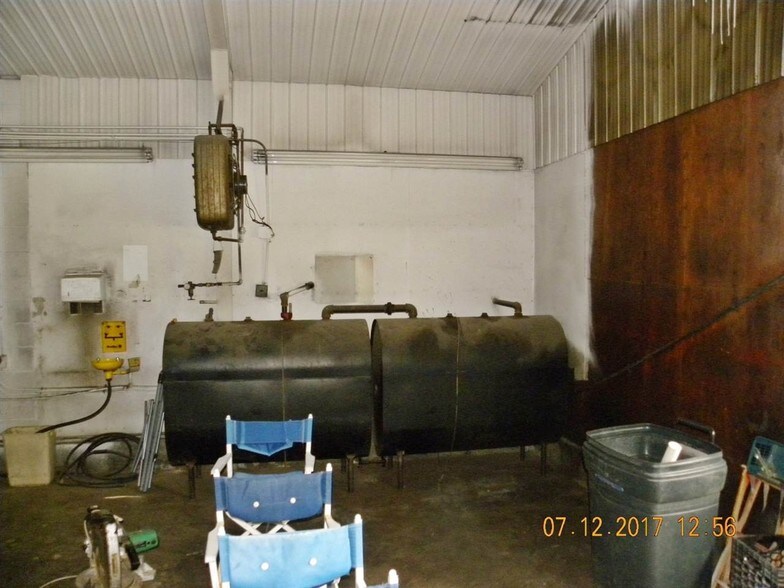 More Photos Of 303 Willoughby Ave, Orleans Freestanding For Sale