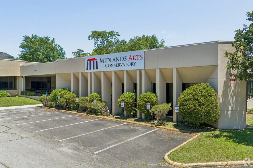 More Photos Of 3806 N Main St, Columbia Schools For Sale