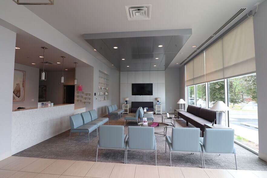 More Photos Of 3311 E 46th St, Tulsa Medical For Sale