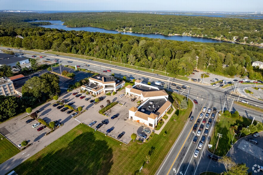 More Photos Of 3045 Tower Hill Rd, South Kingstown Unknown For Lease