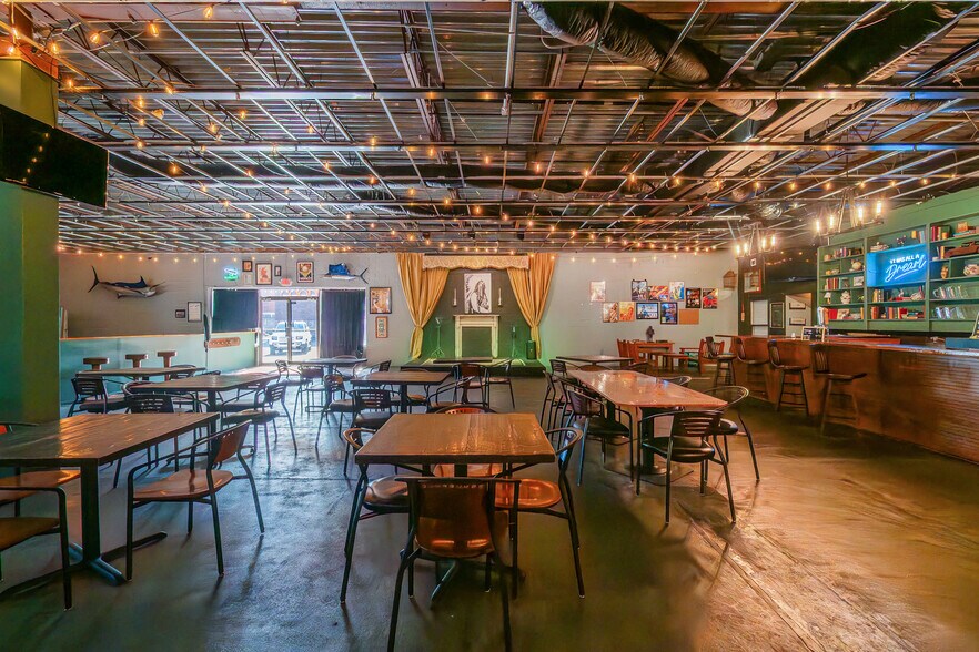 More Photos Of 1 Village Park, Cheraw General Retail For Sale
