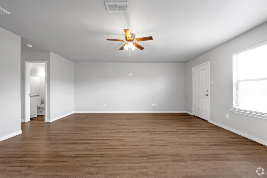 More Photos Of 3402 Itasca St, Lubbock Apartments For Sale