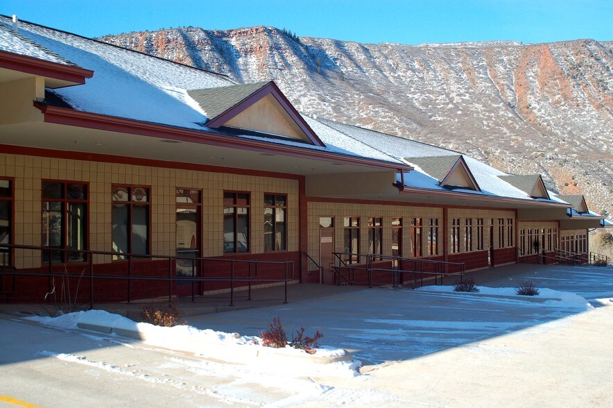 More Photos Of 2550 Highway 82, Glenwood Springs Showroom For Sale