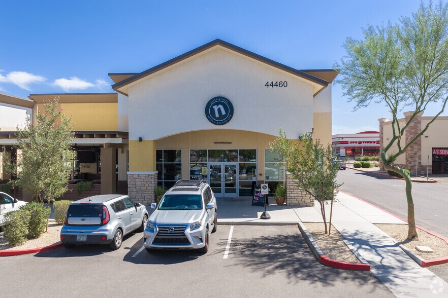 More Photos Of 44460 W Edison Rd, Maricopa Restaurant For Sale