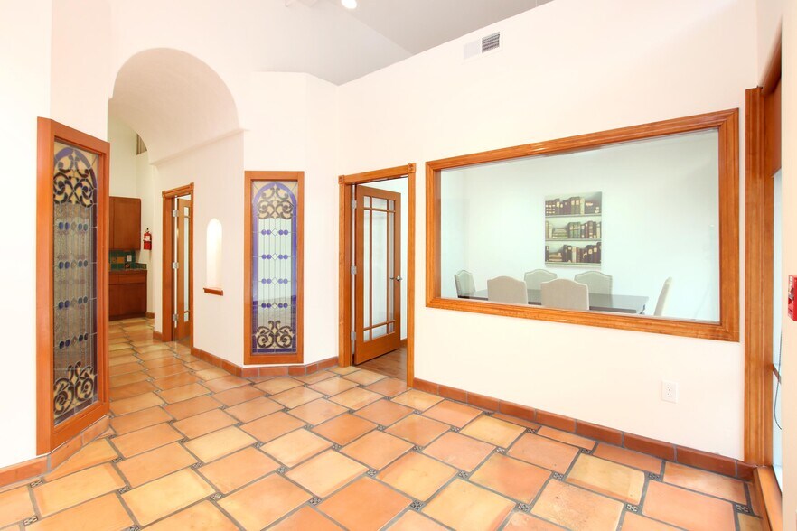 More Photos Of 2030 N Pacific Ave, Santa Cruz Apartments For Sale