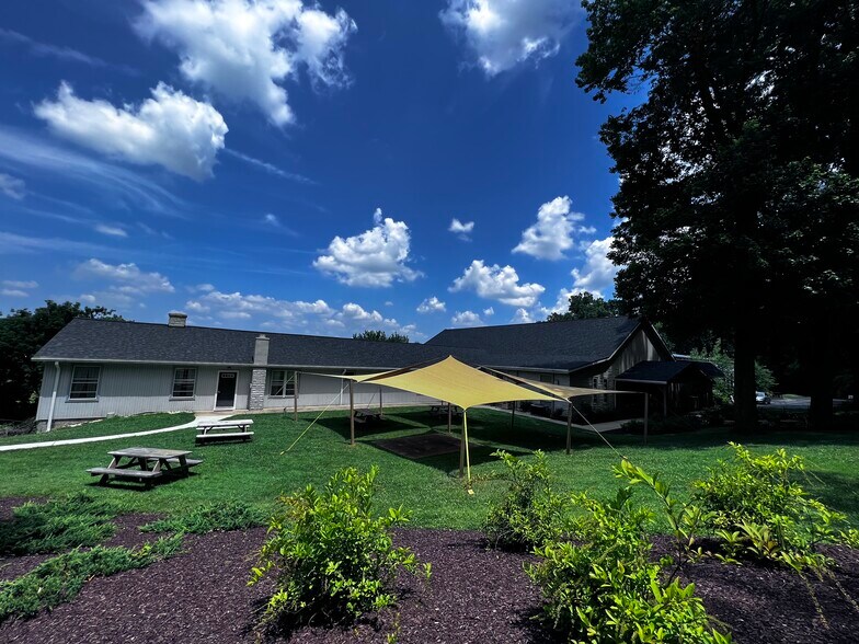More Photos Of 447 Noble Rd, Christiana Religious Facility For Sale