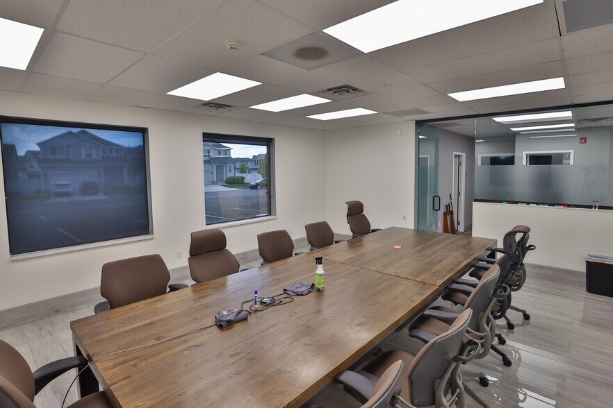 More Photos Of 795 E 340 S, American Fork Office For Lease