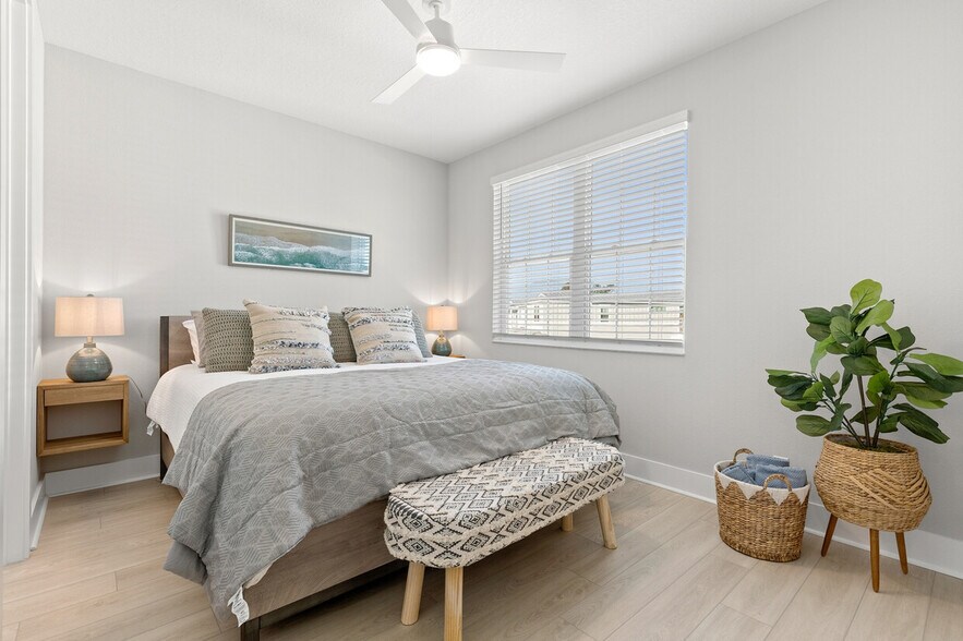 More Photos Of 4318 Marina View Way, Cortez Specialty For Sale