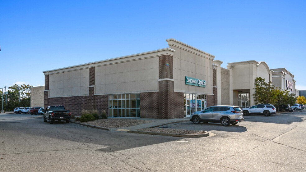 More Photos Of 1210-1226 S Koeller st, Oshkosh General Retail For Sale