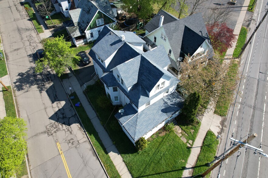 Primary Photo Of 1801 E Main St, Endicott Apartments For Sale