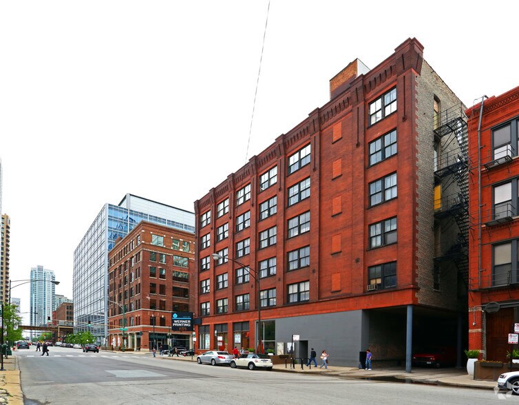 More Photos Of 133 N Jefferson St, Chicago Loft Creative Space For Lease