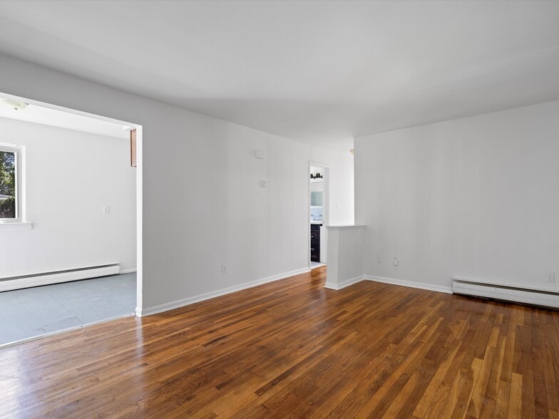 More Photos Of 19199 Lahser Rd, Detroit Apartments For Sale